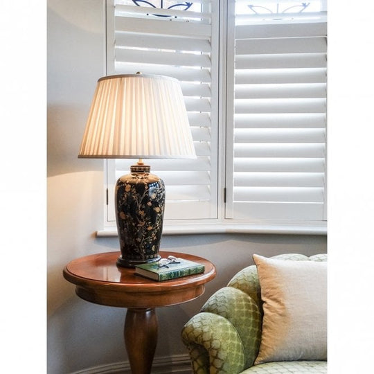 Black Birds Traditional Table Lamp