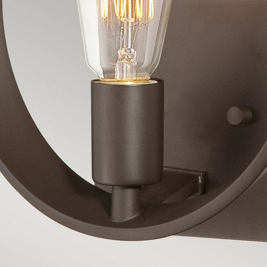Uptowntr 1Lt Wall Light Western Bronze