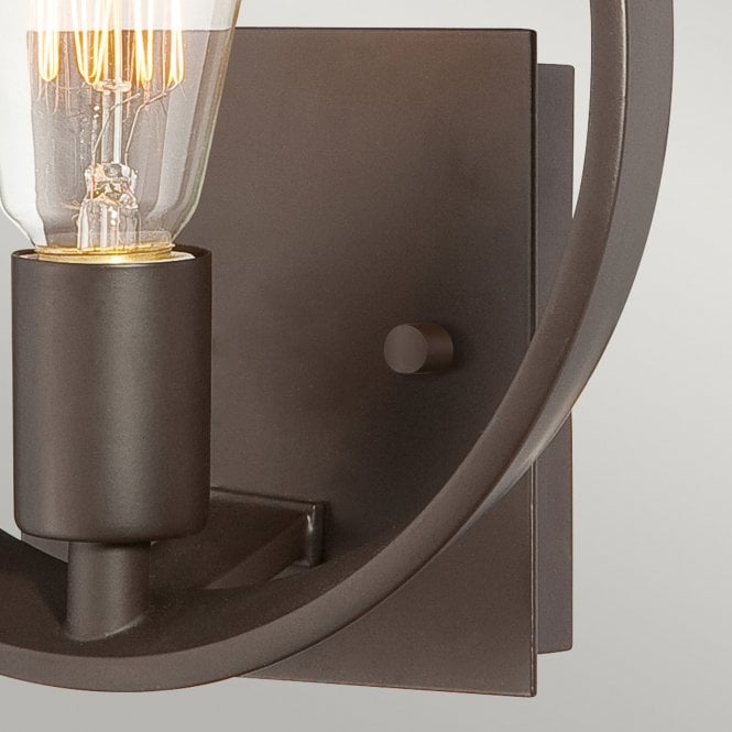 Uptowntr 1Lt Wall Light Western Bronze