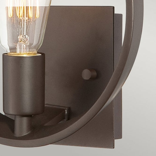 Uptowntr 1Lt Wall Light Western Bronze