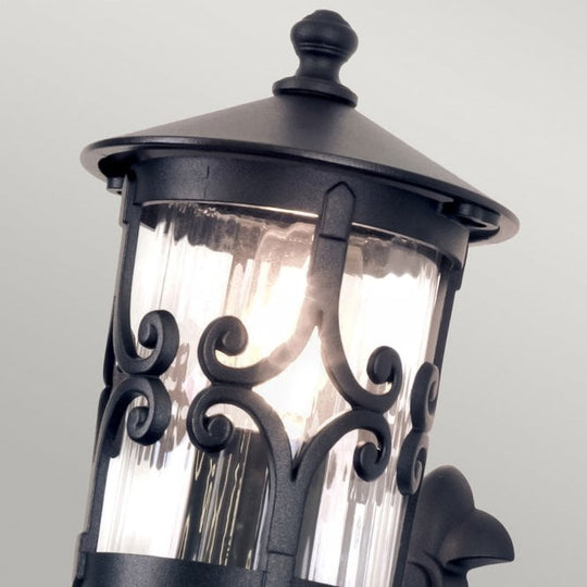 Hereford Wall Up Lantern in a black finish