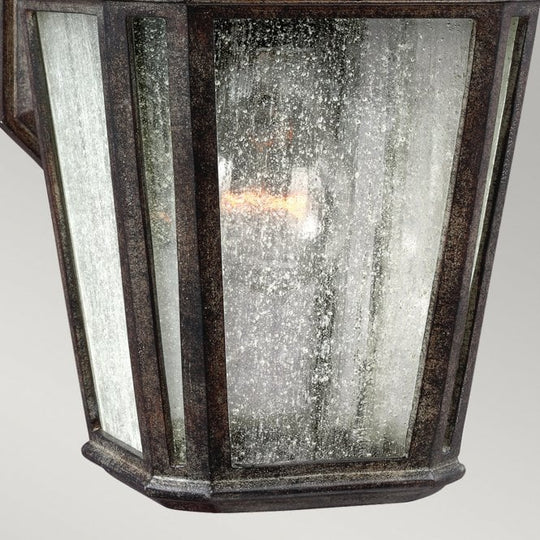 Londontowne 1 Light Wall Lantern In Weathered Chestnut Finish