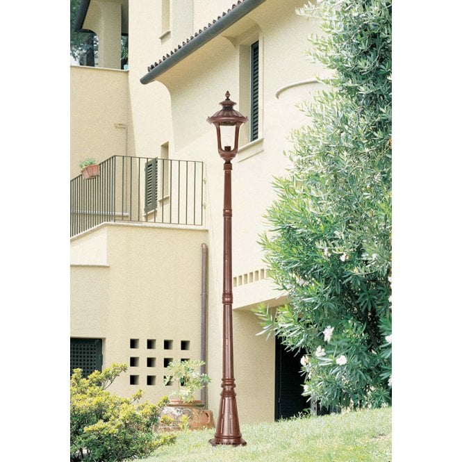 Chicago Lamp Post Medium with a rusty bronze patina finish